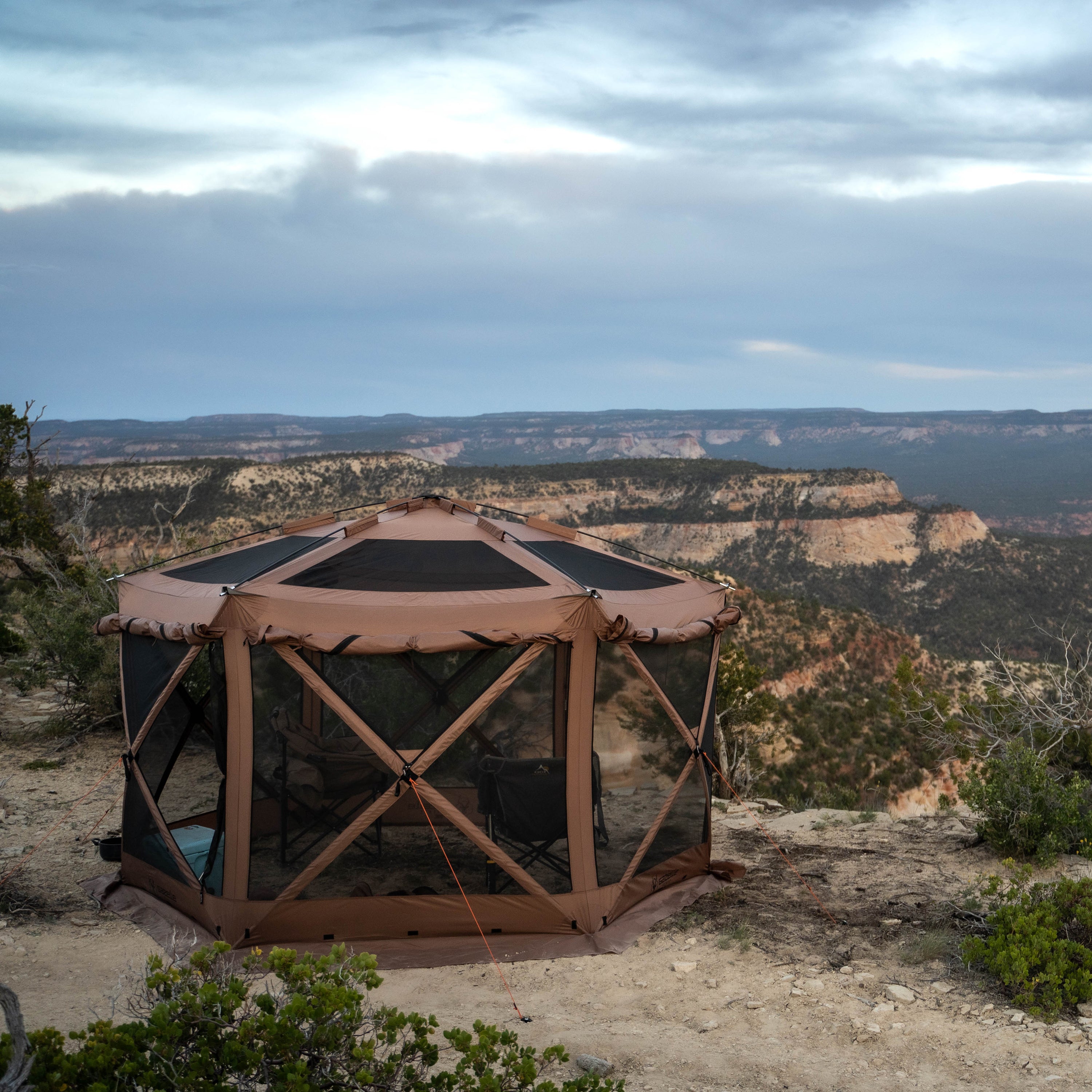Gazelle Tents G6 Cool Top 6-Sided Portable Gazebo, Easy Pop-Up Hub Screen Tent, Waterproof, UV Resistant, Increased Air Flow, TriTech Mesh, 8-Person & Table, Badlands Brown, 91” x 139” x 123”, GG620BR
