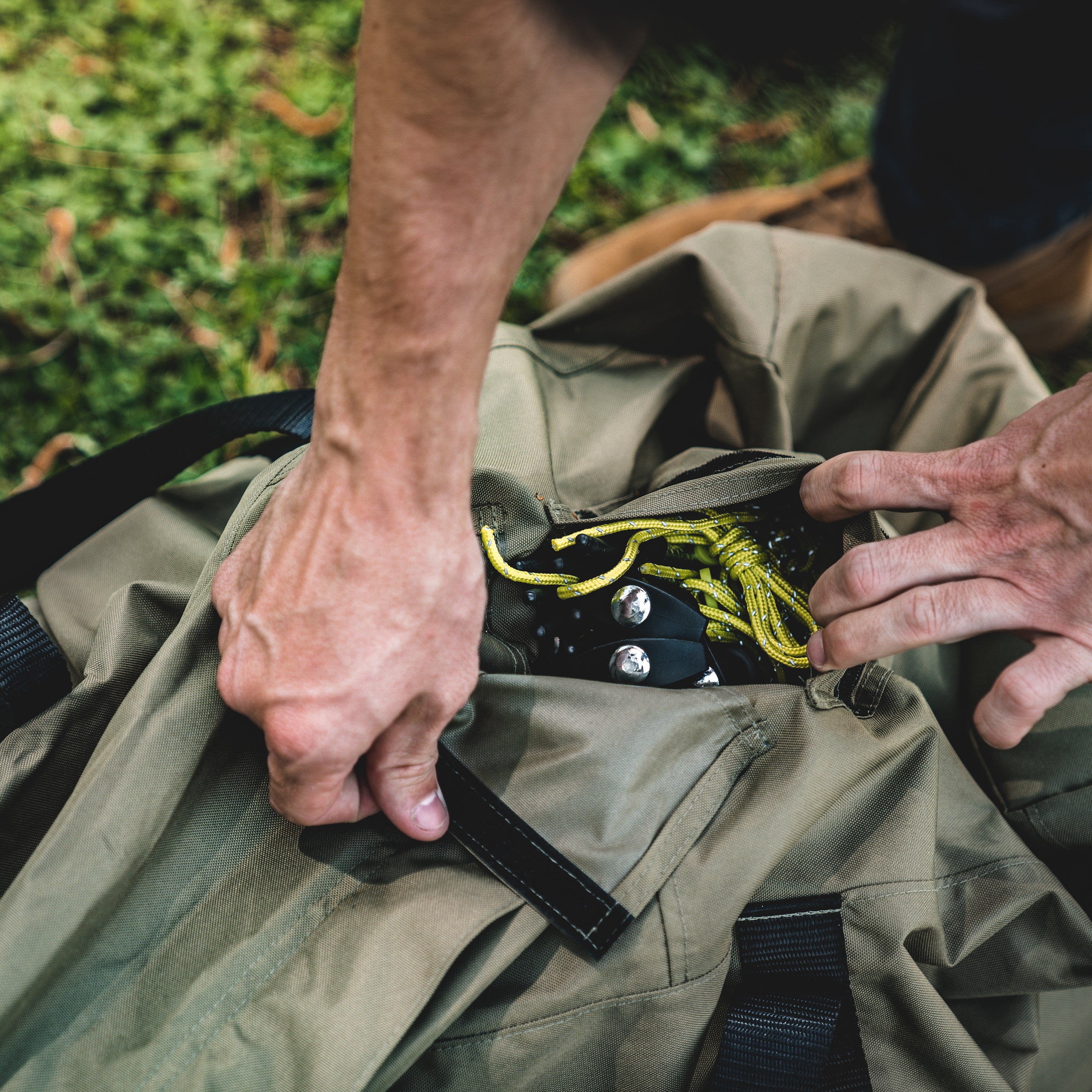 Gazelle Tents T3 Tandem Water-Resistant Duffle Bag, 600D Oversized Gazelle Tents T3 Tandem Water-Resistant Duffle Bag, 600D Oversized